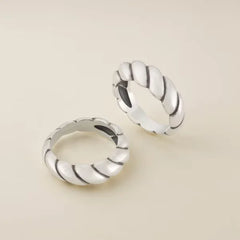 Half Twist Ring