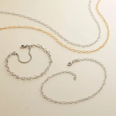 Delicate Connected Hearts Anklet
