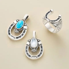 Western Horseshoe Gemstone Pendant