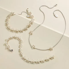 Daisy Charm Bracelet
